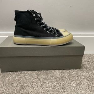 Women's Black Jaxal High Top Canvas Sneakers